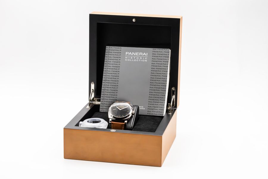 Panerai Radiomir Manual PAM00514